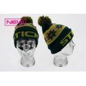 STICKY OLIVE BOBBLE BEANIE